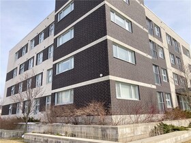 392 Albert Street, Waterloo, ON , MLS #40683757 , Image - 1