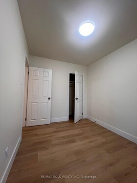 153 MANITOULIN Drive, Middlesex, ON , MLS #X12088354 , Image - 1