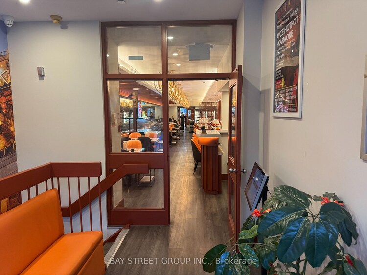 47 Baldwin Street, Toronto, ON, Kensington-Chinatown