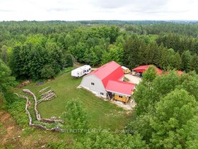 348050 Concession 4B N/A, Grey County, ON , MLS #X12088869 , Image - 1