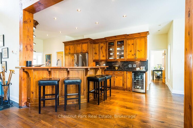 2 EVERGREEN Road, Collingwood, ON, Collingwood