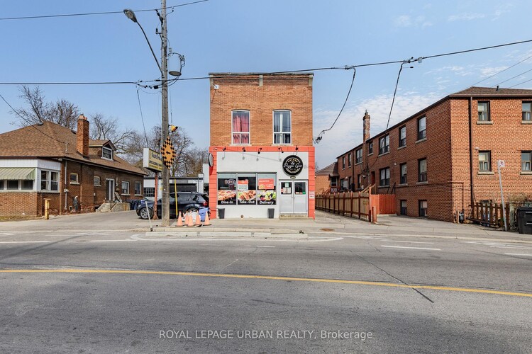 1201 Broadview Avenue, Toronto, ON, Broadview North