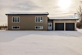 2435 Drummond Conc 7 Road, Lanark, ON , MLS #X12089570 , Image - 1