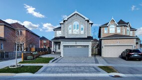 51 Houndsbrook Crescent, York, ON