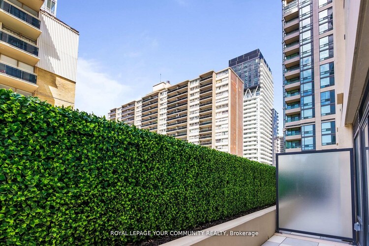 200 Redpath Avenue, Toronto, ON, Mount Pleasant East