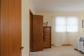 325 Second Avenue N, Bruce, ON , MLS #X12090434 , Image - 1