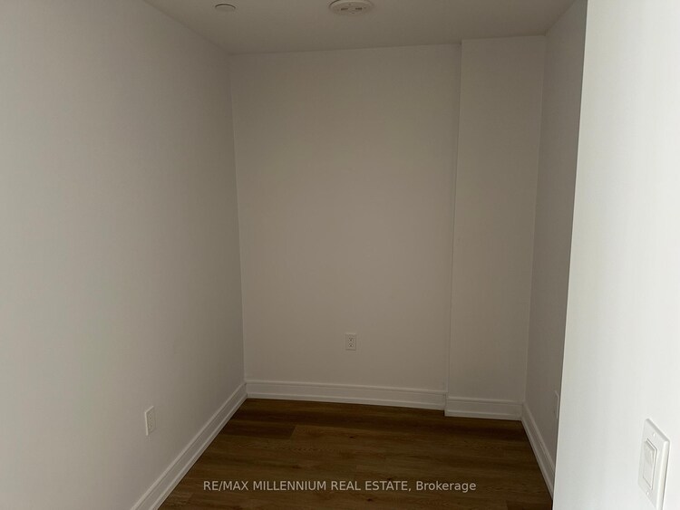 1 Jarvis Street, Hamilton, ON, Beasley