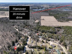 120 Anderson Drive S, Grey County, ON , MLS #X12548288 , Image - 1