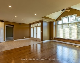 6 Muirfield Trail, Niagara, ON , MLS #X12606860 , Image - 1