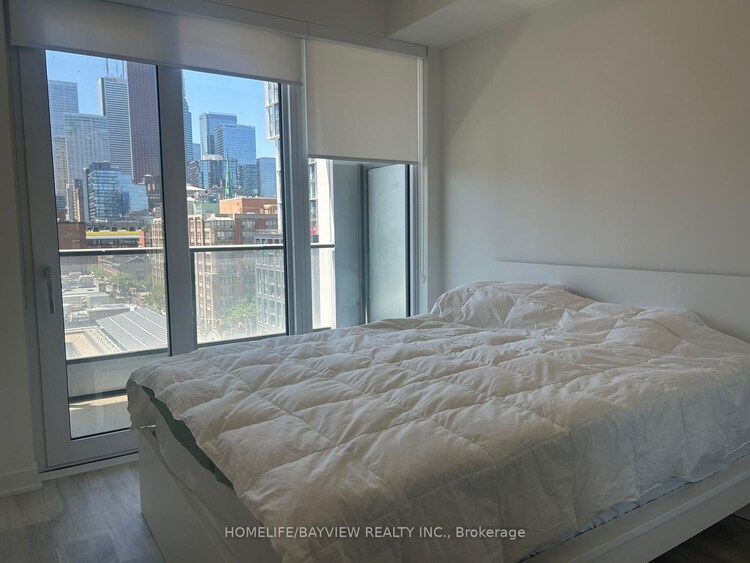 135 Lower Sherbourne Street W, Toronto, ON, Moss Park