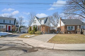 76 Cloverhill Road, Hamilton, ON , MLS #X12091621 , Image - 1