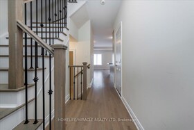 71 Arnold Crescent, Simcoe, ON , MLS #N12092567 , Image - 1
