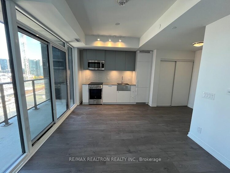 270 Dufferin Street, Toronto, ON, South Parkdale