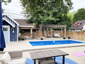 2600 Lake Shore Boulevard W, Toronto, ON