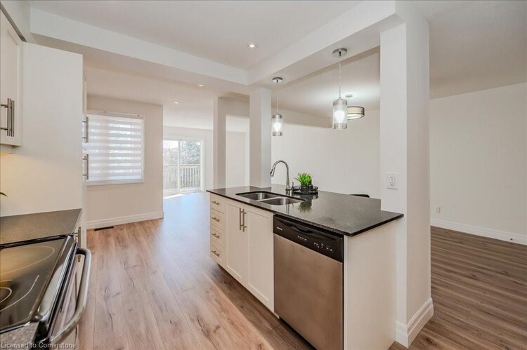 523 Beechwood Drive, Waterloo, ON, 