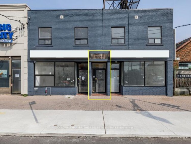 2242 Eglinton Avenue, Toronto, ON, Briar Hill-Belgravia