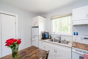 572 Spruce Street, Simcoe, ON