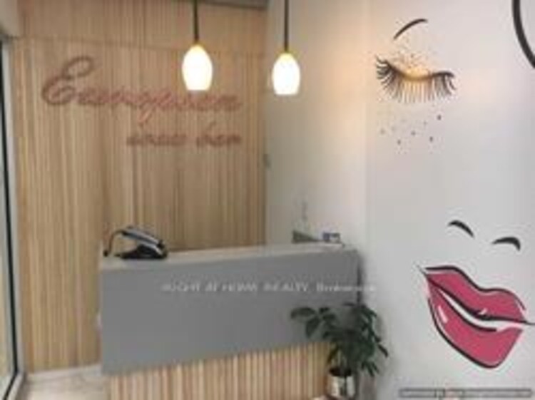 7163 Yonge Street, Markham, ON, Thornhill