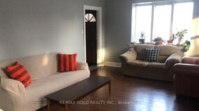 21 Thorndale Street N, Hamilton, ON