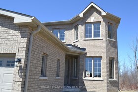 41 Carew Boulevard, Kawartha Lakes, ON , MLS #X12094106 , Image - 1