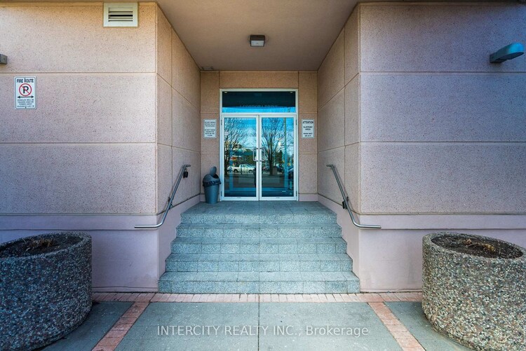 1 Cordoba Drive, Vaughan, ON, Lakeview Estates