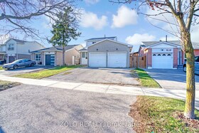 136 Goldhawk Trail, Toronto, ON , MLS #E12094551 , Image - 1