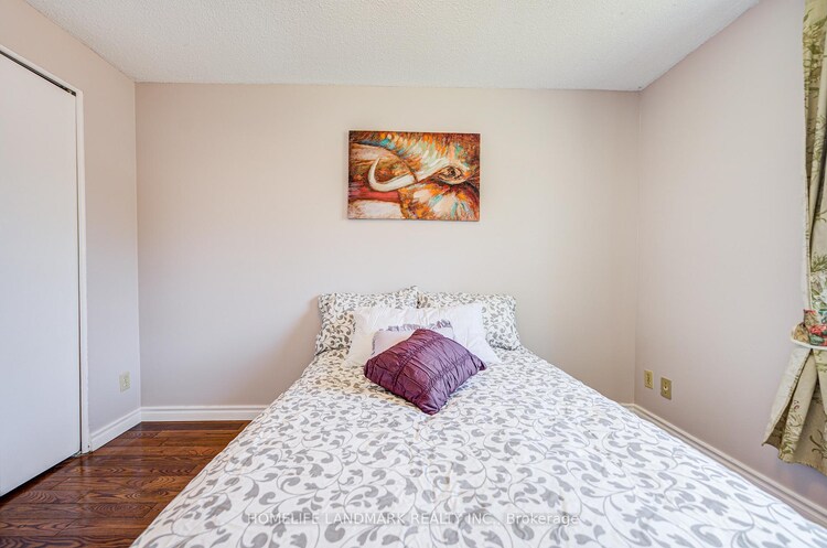 401 Keats Way, Waterloo, ON, 