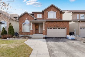 418 DOVEHAVEN Street, Ottawa, ON , MLS #X12094809 , Image - 1