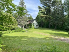 1329 DUCK LAKE Road, Haliburton, ON , MLS #X12095590 , Image - 1