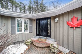21 HIGHLAND Drive, Simcoe, ON , MLS #S12095733 , Image - 1