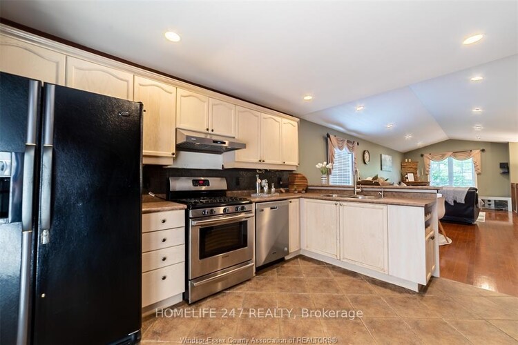 2544 Trappers Avenue, Windsor, ON, 