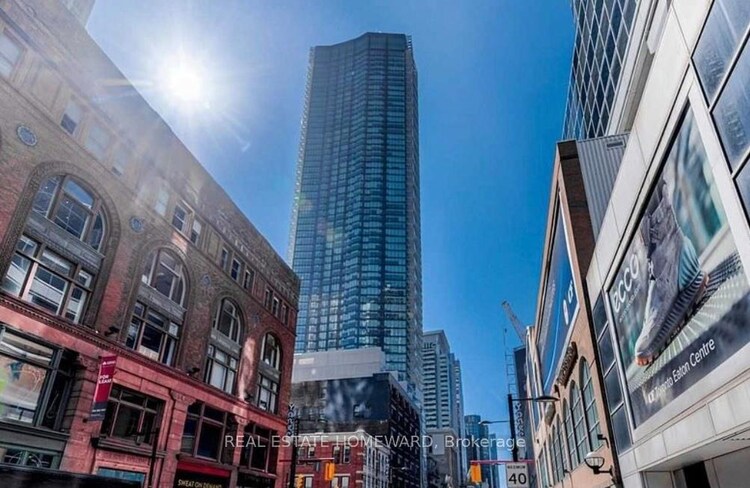 197 Yonge Street, Toronto, ON, Church-Yonge Corridor