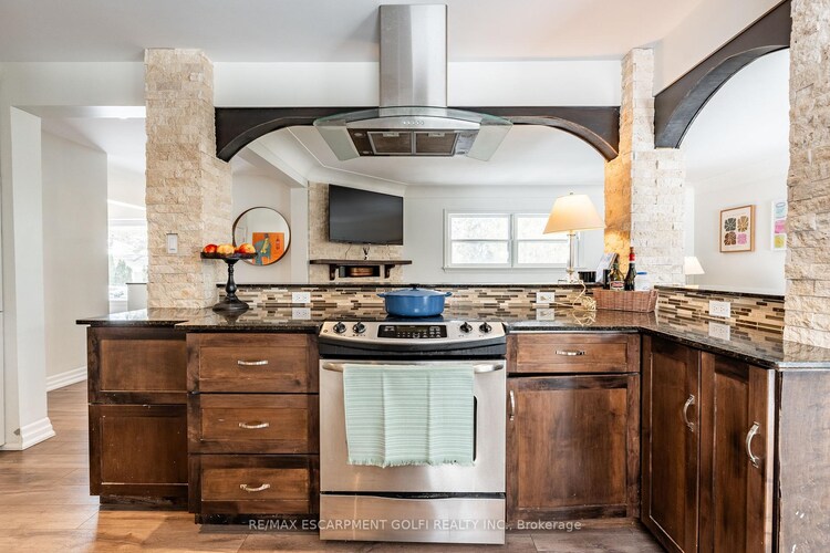 878 Alexander Road, Hamilton, ON, Ancaster