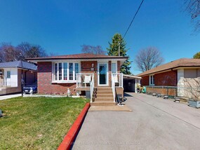 44 Seminole Avenue, Toronto, ON