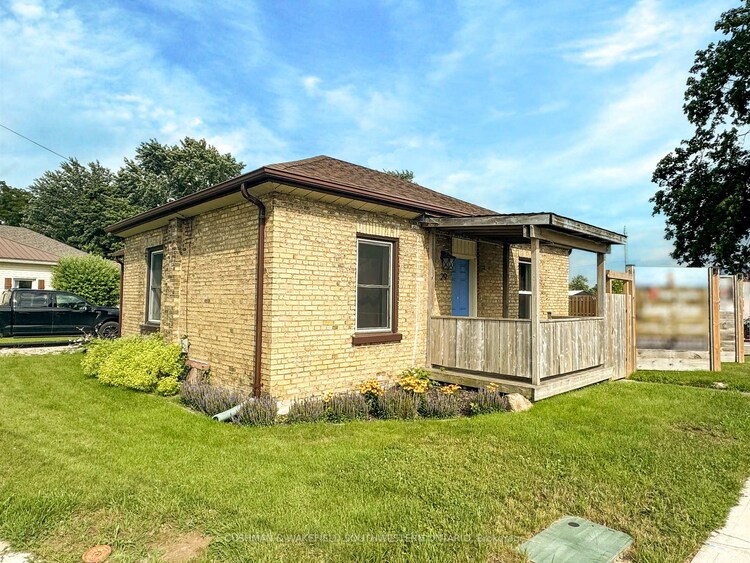 29 Caradoc Street S, Strathroy-Caradoc, ON, SE