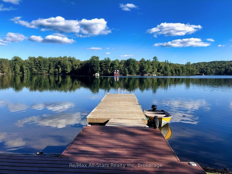 1082 Kawagama Lake Road, Algonquin Highlands, ON, Sherborne