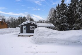 7826 Lake Jospeh Road, Muskoka, ON , MLS #X12523790 , Image - 1