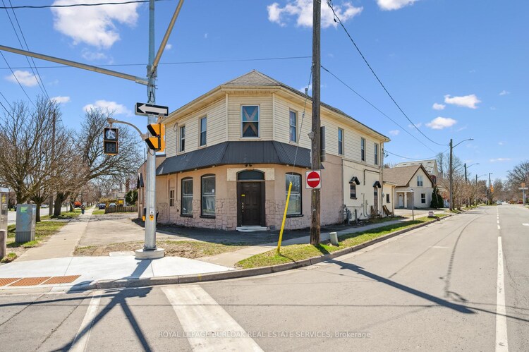 75 Erie Avenue, Brantford, ON, 