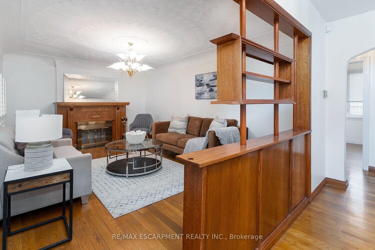 808 WEST 5TH Street, Hamilton, ON, Gourley
