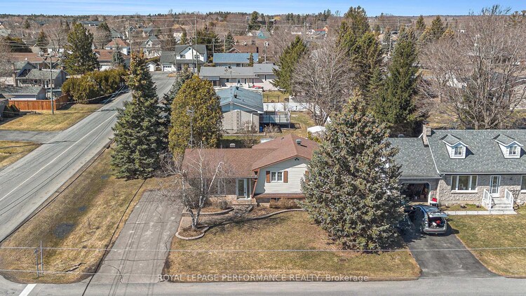 5 ALBERT Street, Casselman, ON, 604 - Casselman