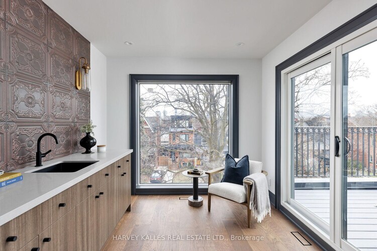 498 Roxton Road, Toronto, ON, Palmerston-Little Italy