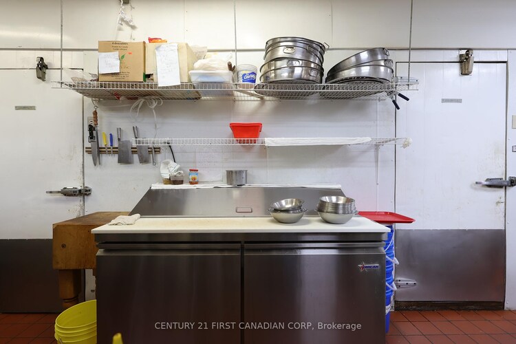 1080 Adelaide Street N, London East, ON, East C