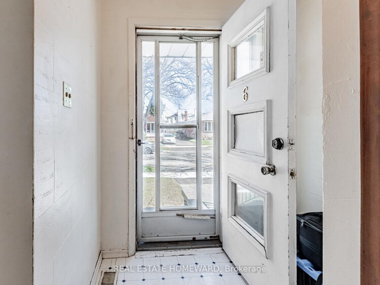 6 Abbeville Road, Toronto, ON, Woburn