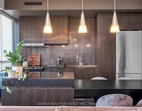 101 Charles Street E, Toronto, ON , MLS #C13482104 , Image - 1