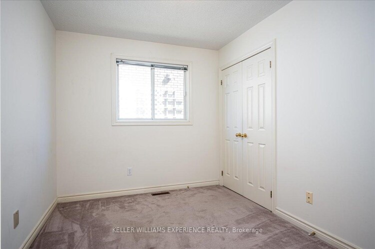 85 Arthur Avenue, Barrie, ON, Grove East