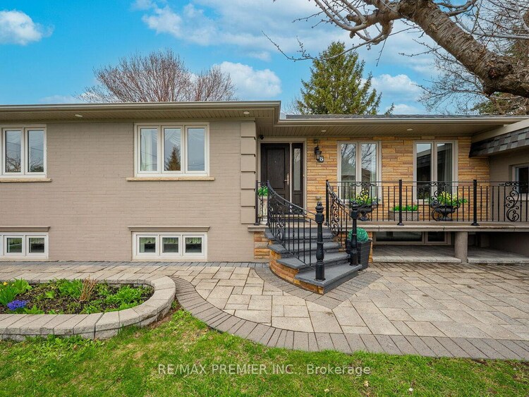 6 Malaren Road, Vaughan, ON, Maple