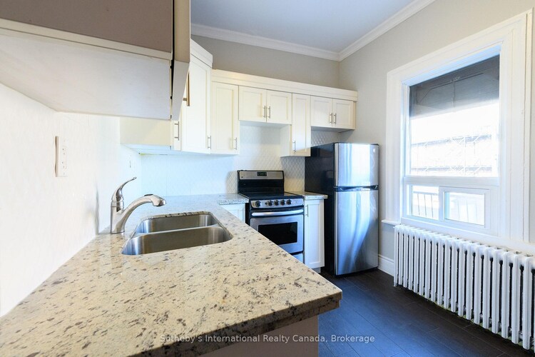 477 King Street E, Hamilton, ON, Landsdale