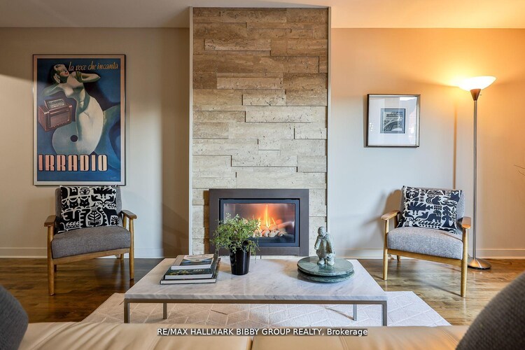 500 Richmond Street W, Toronto, ON, Waterfront Communities C1