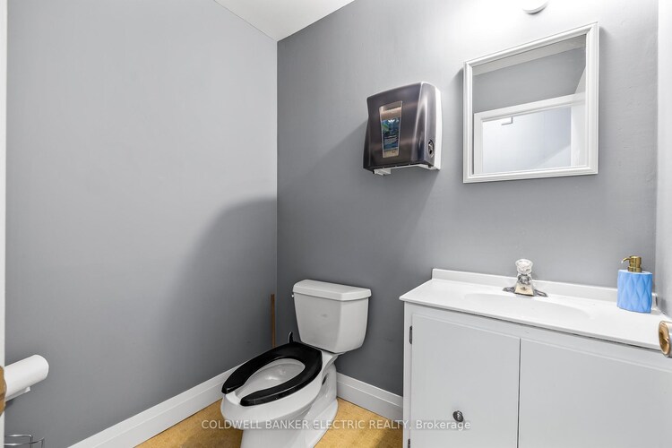 310 Rubidge Street, Peterborough Central, ON, 3 North