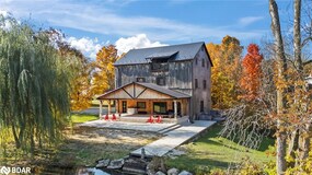 33 Andrew Street, Bruce, ON